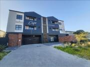 2 Bedroom Apartment in Table View