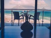 2 Bedroom Apartment in Table View