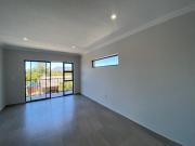 2 Bedroom Apartment in Table View