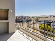 2 Bedroom Apartment in Table View