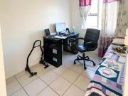 2 Bedroom Apartment in Tableview