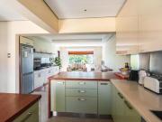 2 Bedroom Apartment in Three Anchor Bay