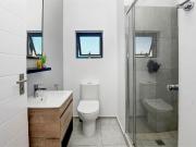 2 Bedroom Apartment in Uitzicht