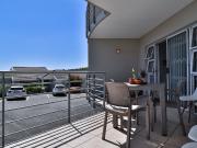 2 Bedroom Apartment in Vredehoek