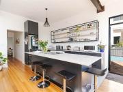 2 Bedroom Apartment in Vredehoek