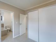 2 Bedroom Apartment in Waterfall