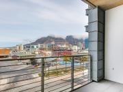 2 Bedroom Apartment in Waterfront