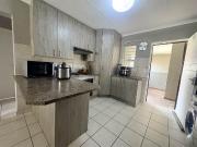 2 Bedroom Apartment in Wilgeheuwel