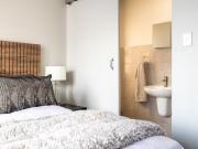 2 Bedroom Apartment in Willow Park Manor