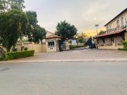 2 Bedroom Apartment in Willow Park Manor