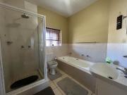 2 Bedroom Apartment in Willowbrook