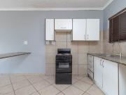 2 Bedroom Apartment in Witpoortjie