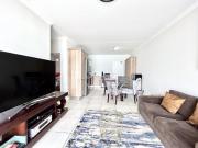 2 Bedroom House in Zwartkop