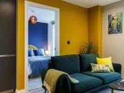 2 Bedroom Apartment Leeds Leeds 86225789