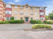 2 Bedroom Apartment Leigh on sea Southend On Sea 95519140