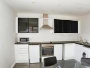 2 Bedroom Apartment Liverpool Liverpool 91123309