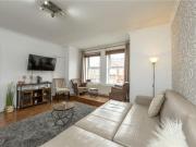 2 Bedroom Apartment London Greater London 92662117