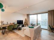 2 Bedroom Apartment London Greater London 93959614