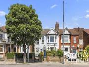 2 Bedroom Apartment London Greater London 94232443