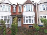 2 Bedroom Apartment London Greater London 94524452