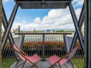 2 Bedroom Apartment London Greater London 94797199