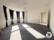 2 Bedroom Apartment London Greater London 96564657