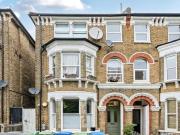 2 Bedroom Apartment London Greater London 98119104