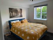 2 Bedroom Apartment London London 69445057