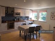 2 Bedroom Apartment London London 92625003