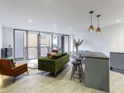 Apartment 2 Bedroom For Rent London London 4144 93184517