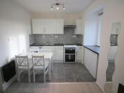 2 Bedroom Apartment London London 95751983