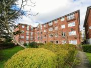 2 Bedroom Apartment Londres Great London 96150134