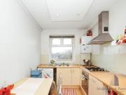 2 Bedroom Apartment Londres Greater London 91659826