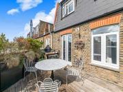 2 Bedroom Apartment Londres Greater London 91757155