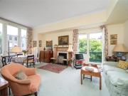 2 Bedroom Apartment Londres Greater London 91936576