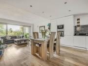 2 Bedroom Apartment Londres Greater London 92240809