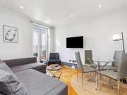 2 Bedroom Apartment Londres Greater London 93185217