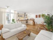 2 Bedroom Apartment Londres Greater London 93185413