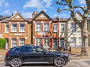 2 Bedroom Apartment Londres Greater London 94100735