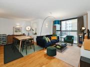 2 Bedroom Apartment Londres Greater London 95153858