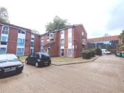 2 Bedroom Apartment Londres Greater London 95454000