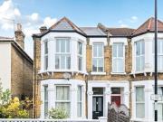 2 Bedroom Apartment Londres Greater London LS97342923