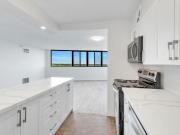 2 Bedroom Apartment Mississauga ON 96336383