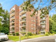 2 Bedroom Apartment Poole Poole 93903744