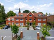 2 Bedroom Apartment Reigate Surrey 94028112