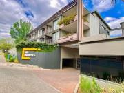2 Bedroom apartment rented in Dunkeld West, Johannesburg