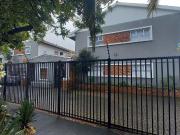 2 Bedroom apartment rented in Kenilworth, Cape Town