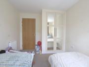 2 Bedroom Apartment, Rothesay Avenue, London
