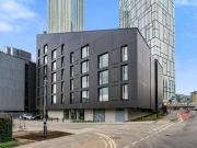 2 Bedroom Apartment Salford Salford 95953648