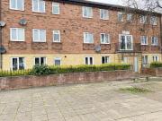 2 Bedroom Apartment Salford Salford 96093587